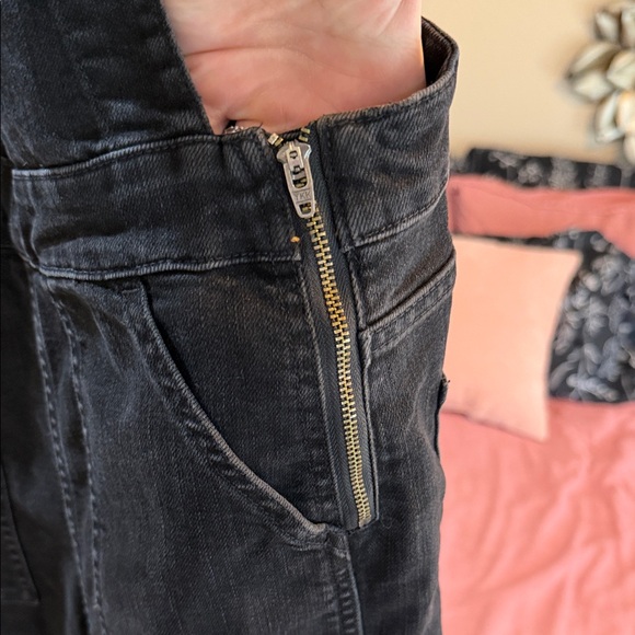 Madewell Chic Black Overalls - Picture 6 of 7